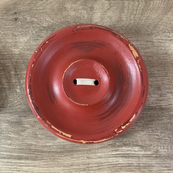 Red & Green Distressed Button Wall Decor - Picture 2 of 4